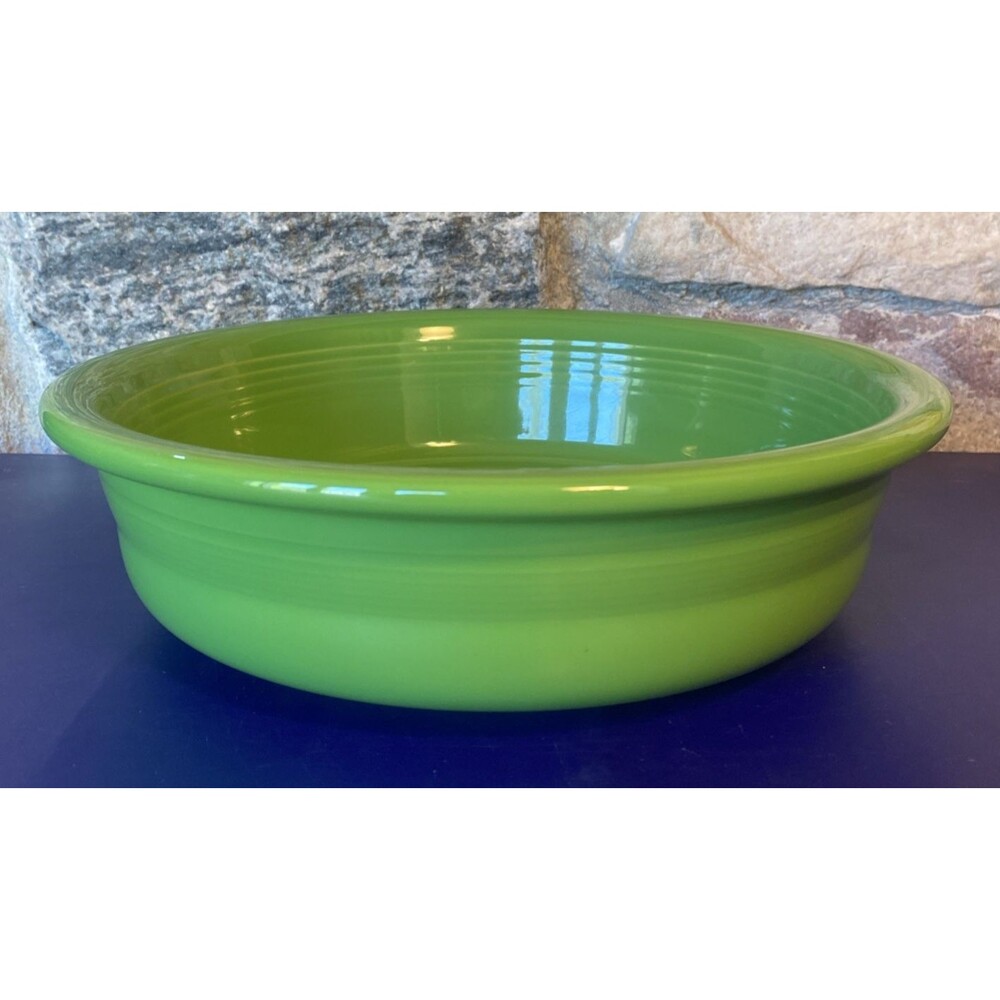 Fiesta Classic Rim 10.5" RETIRED SHAMROCK GREEN Extra Large Serving Bowl 80oz